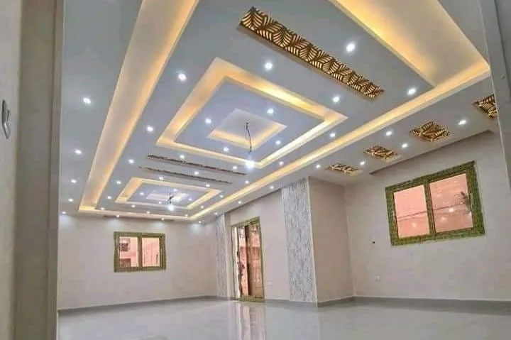 الديكورات والتصميم الداخلي